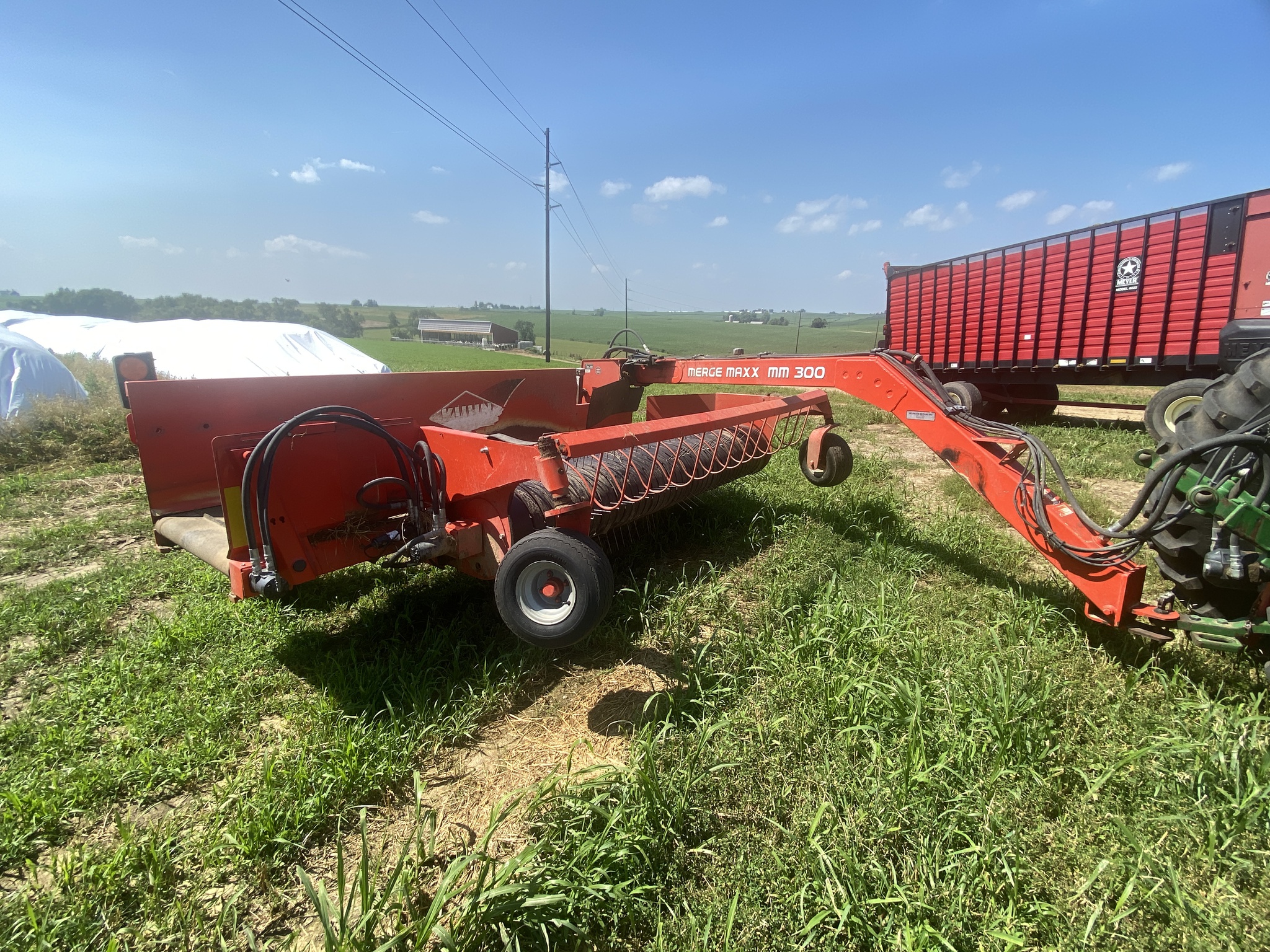 2015 Kuhn MM300 Image 1