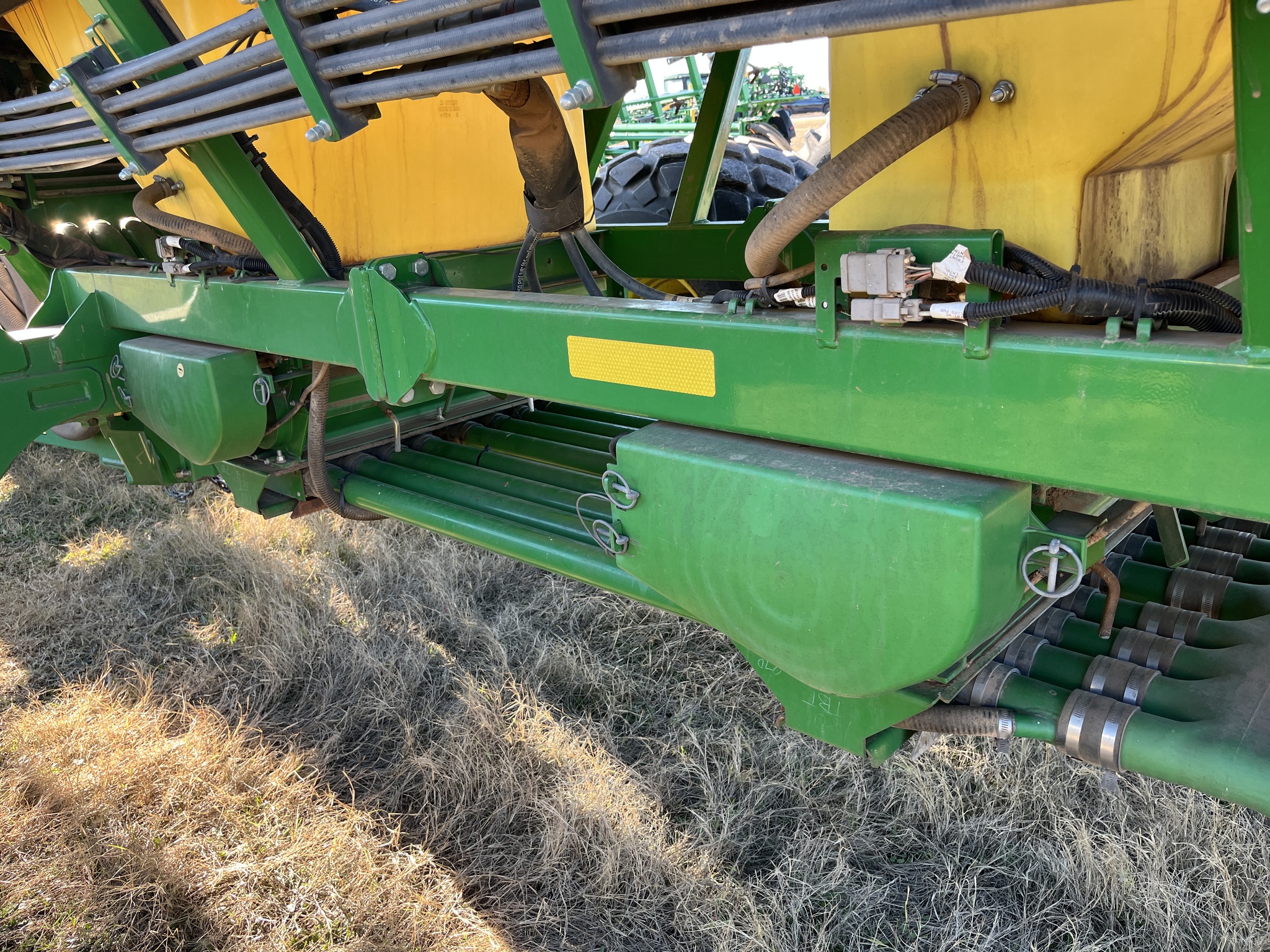 2011 John Deere 1890 Image 18