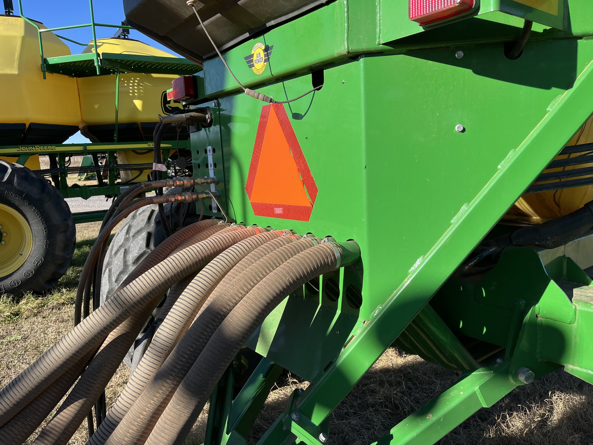 2011 John Deere 1890 Image 22