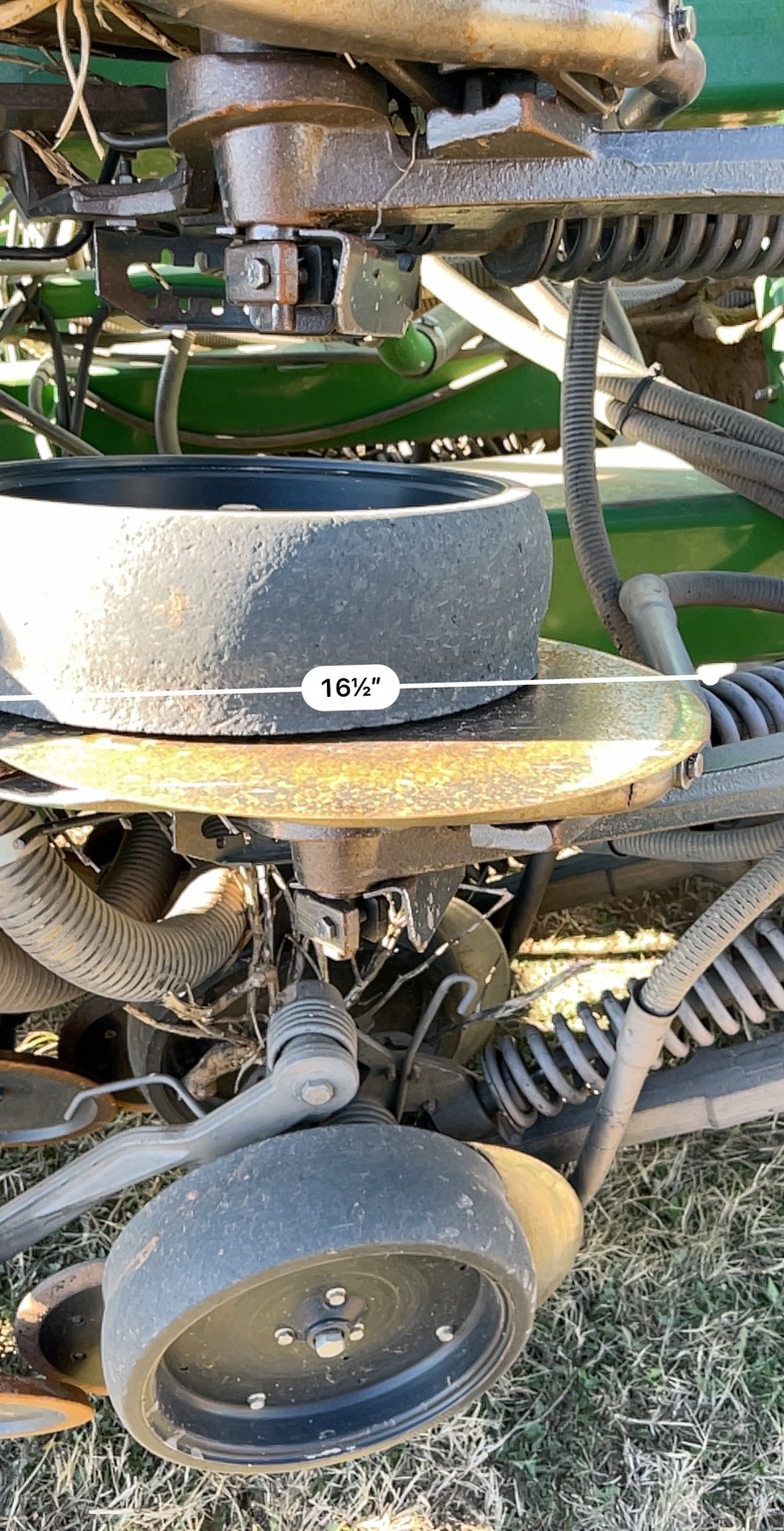 2011 John Deere 1890 Image 37