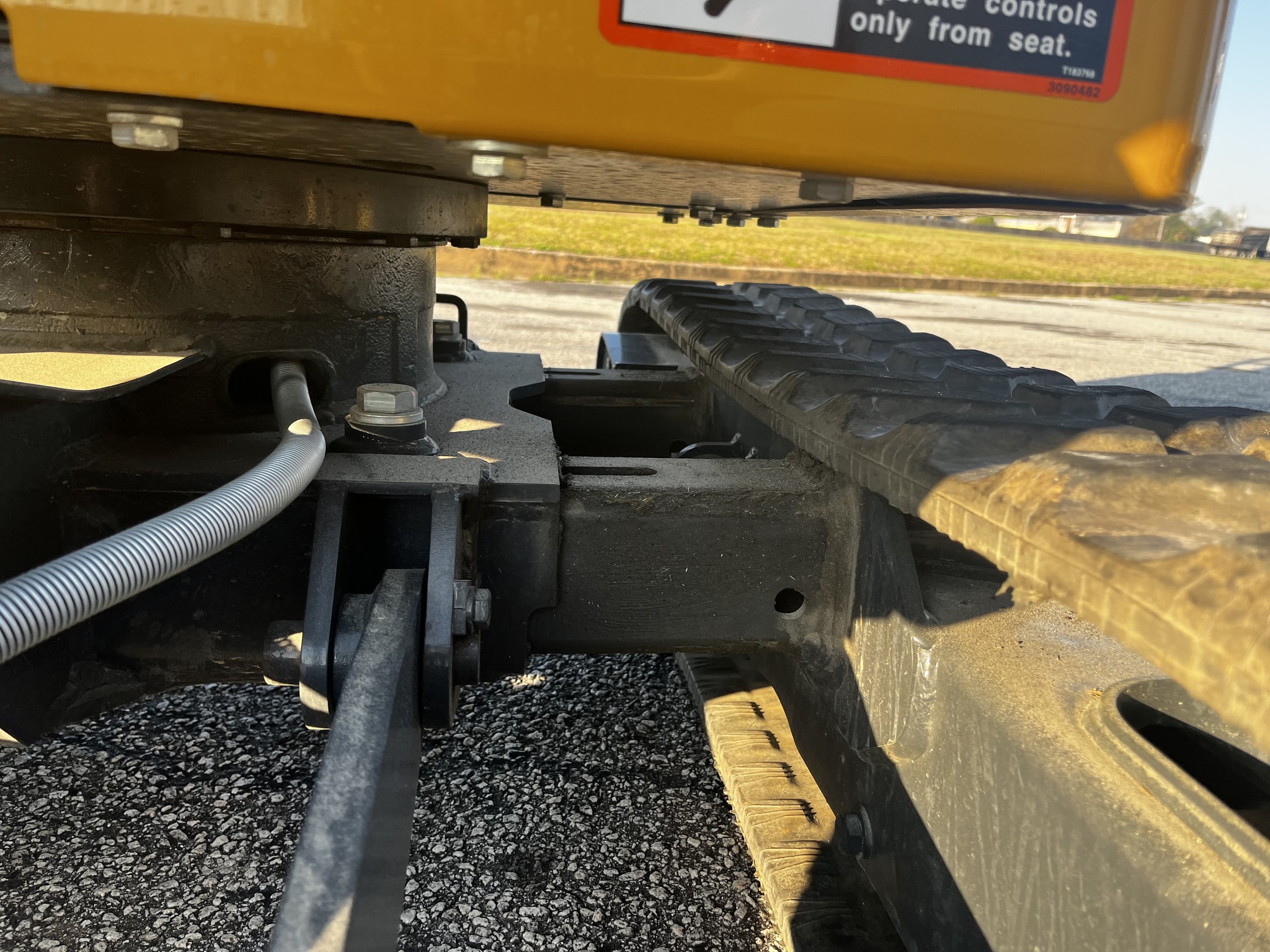 2025 John Deere 17 P Image 6