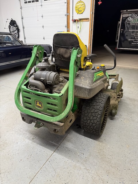 2024 John Deere Z950M Image 4