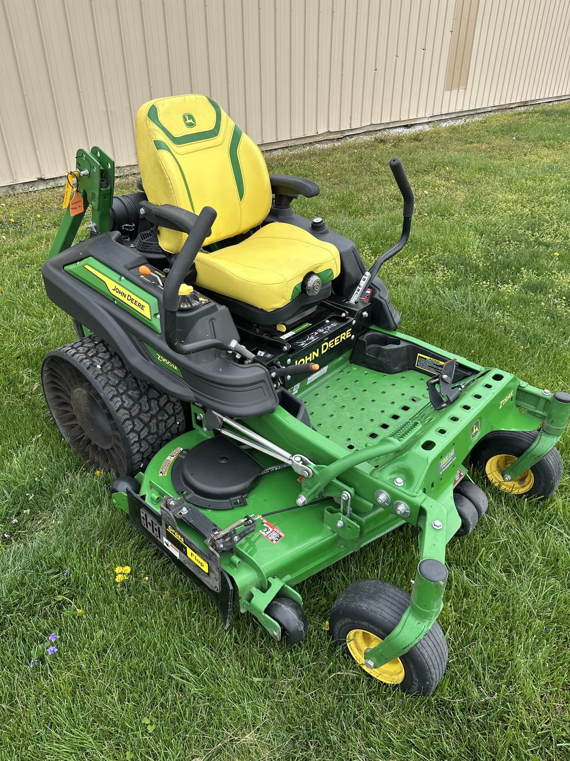 2024 John Deere Z950M Image 9