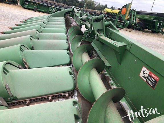 Photo of 2019 John Deere 712FC