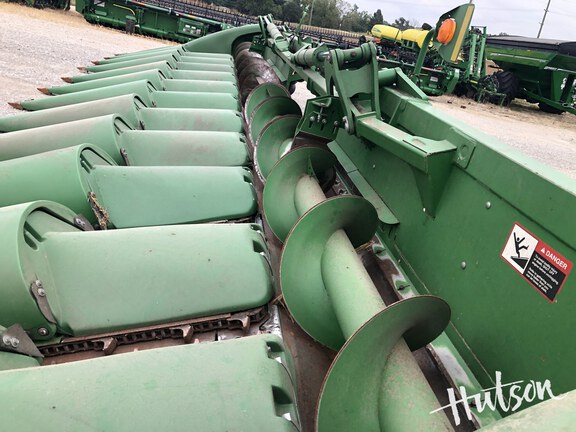 Photo of 2019 John Deere 712FC