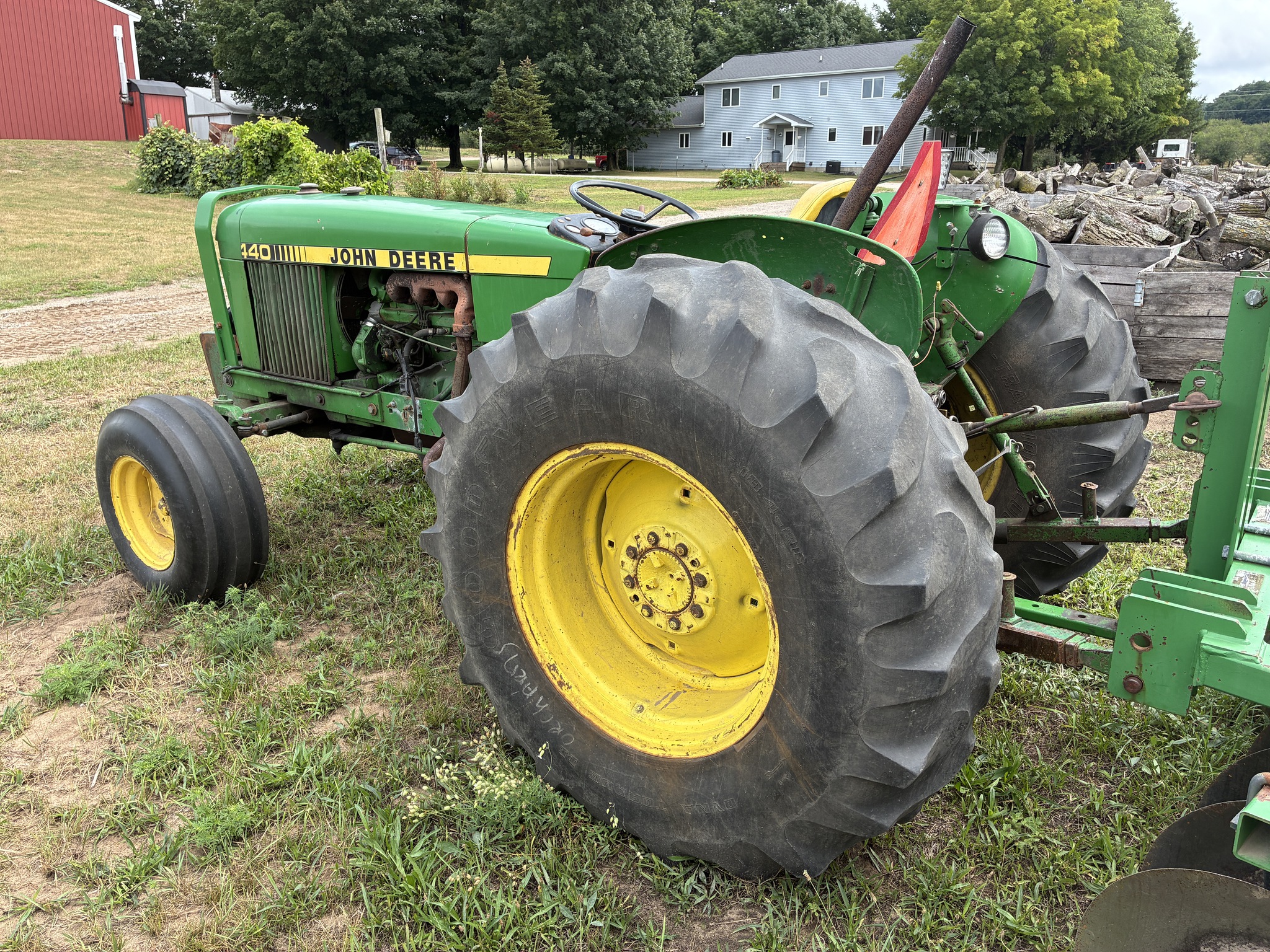1979 John Deere 2440 Image 7