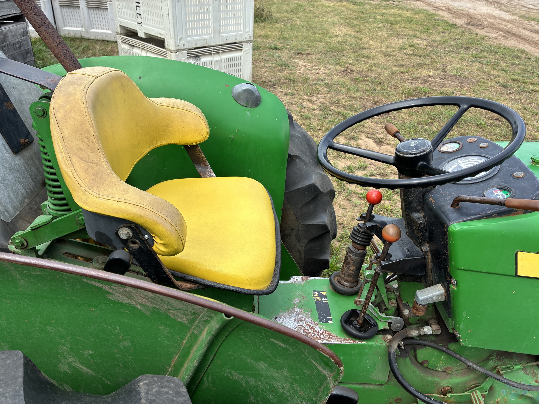 1979 John Deere 2440 Image 10