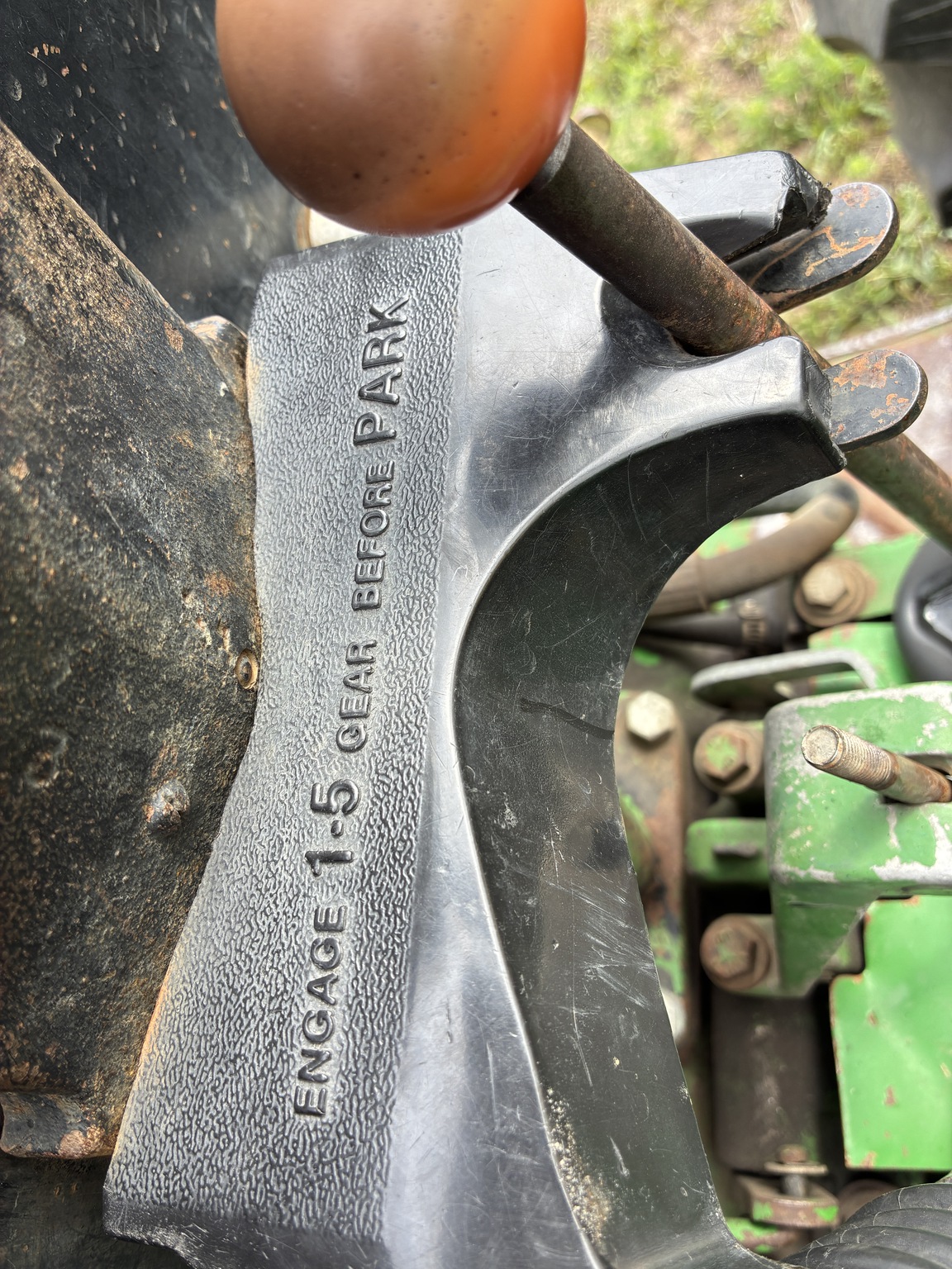 1979 John Deere 2440 Image 11