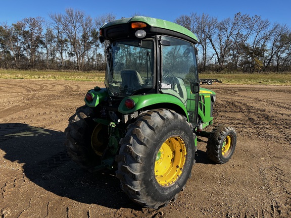 2019 John Deere 4066R - Photo3