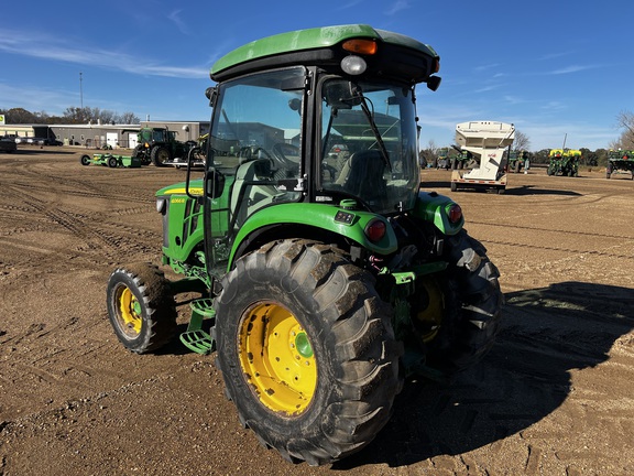 2019 John Deere 4066R - Photo5