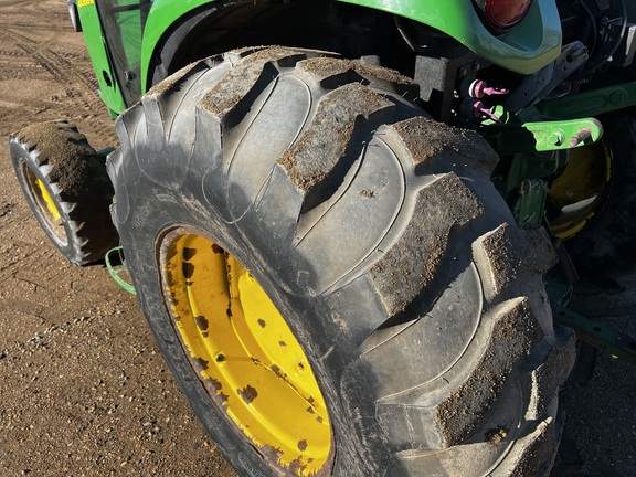 2019 John Deere 4066R - Photo13