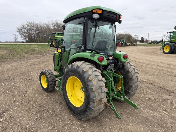 2019 John Deere 4066R - Photo5