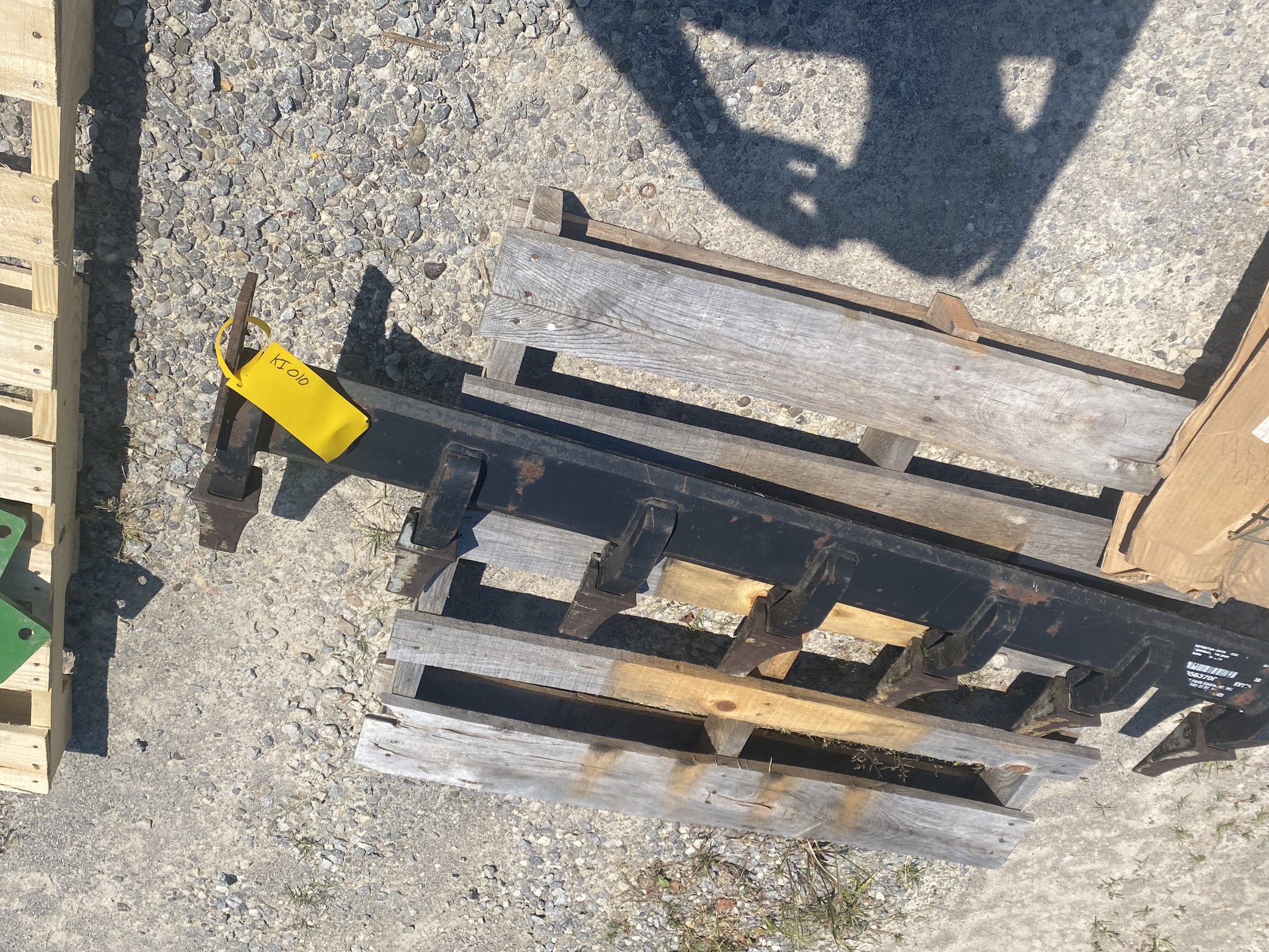 John Deere tooth bar Image 1