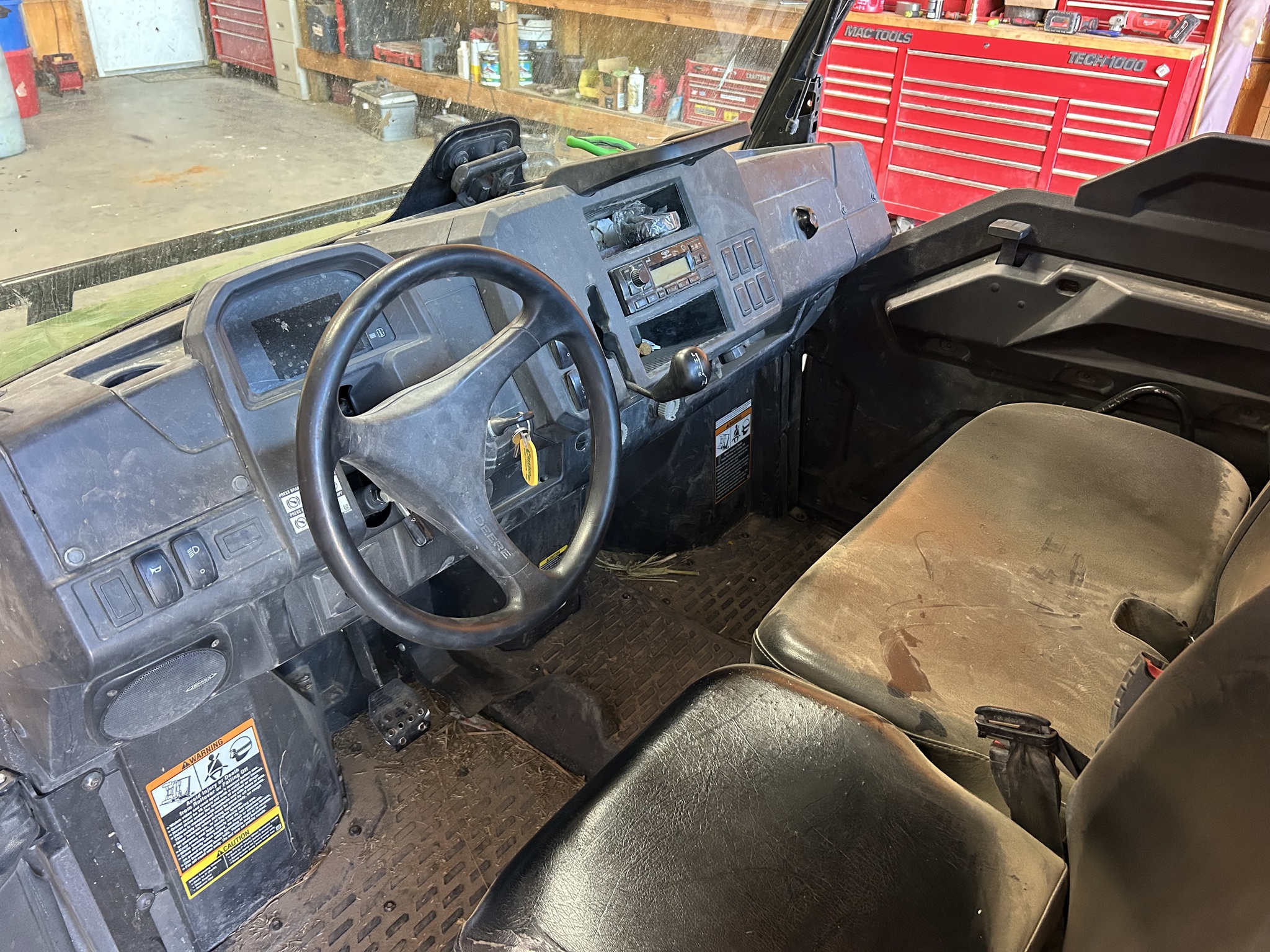 2023 John Deere XUV 835M Image 7