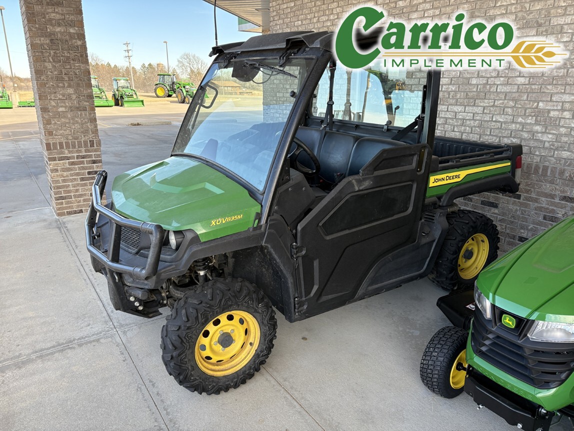 2023 John Deere XUV 835M Image 1