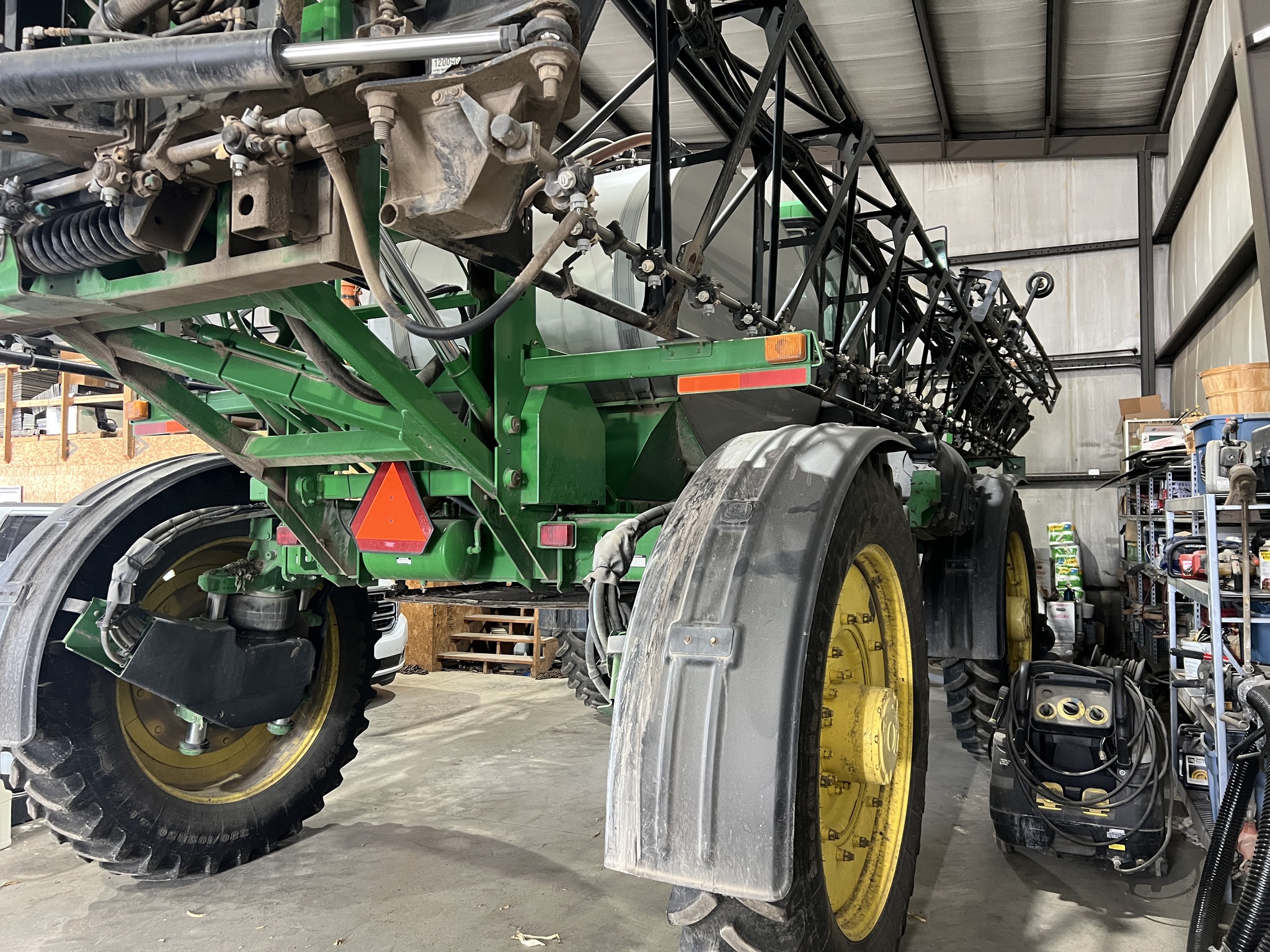 2005 John Deere 4920 Image 8