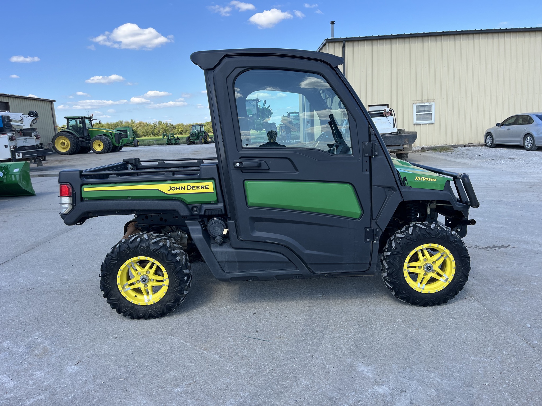  2023 John Deere XUV 835M at Heritage Tractor in Nevada, MO