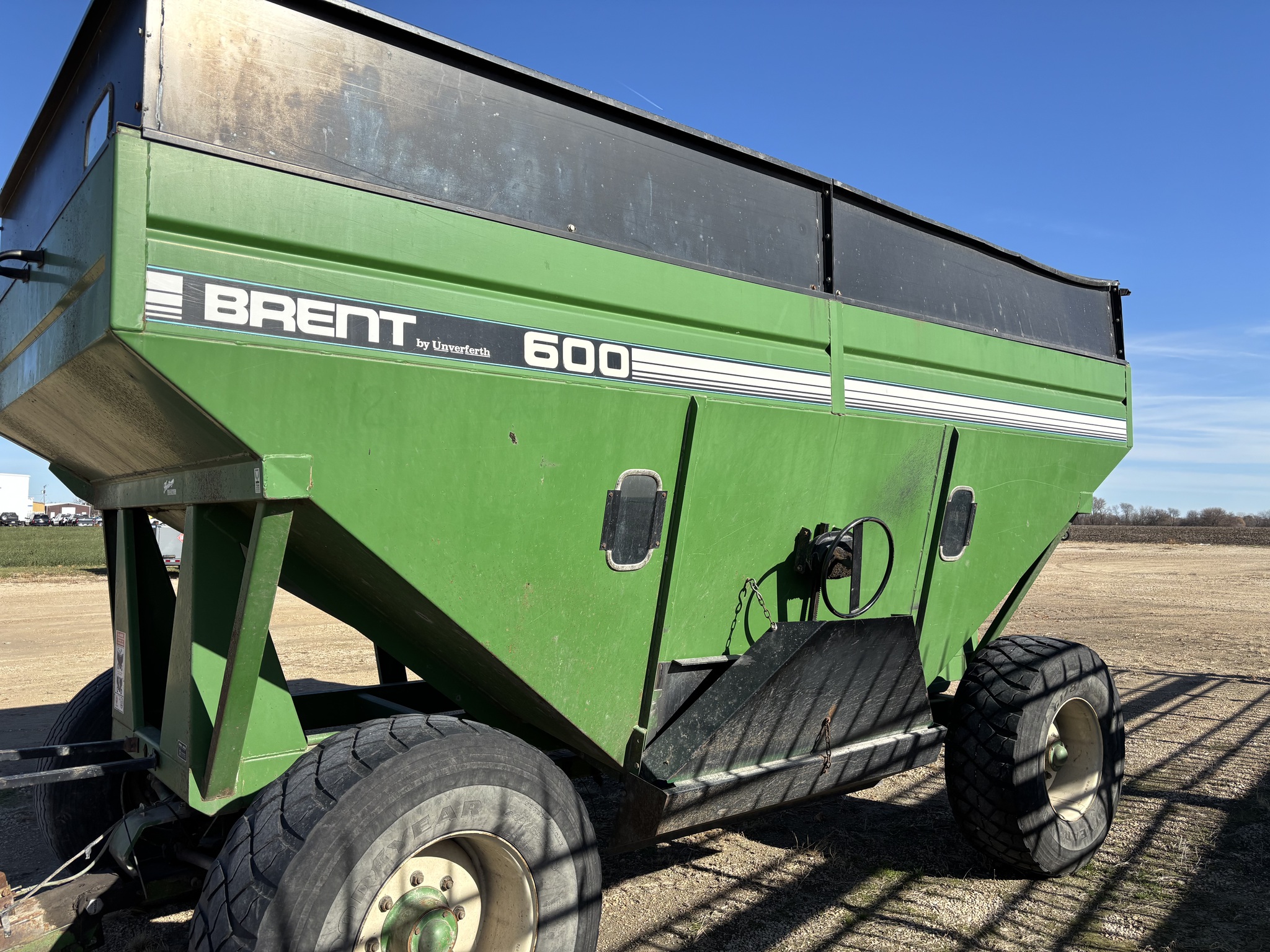  1994 Brent 600 at Heritage Tractor in Mendota, IL