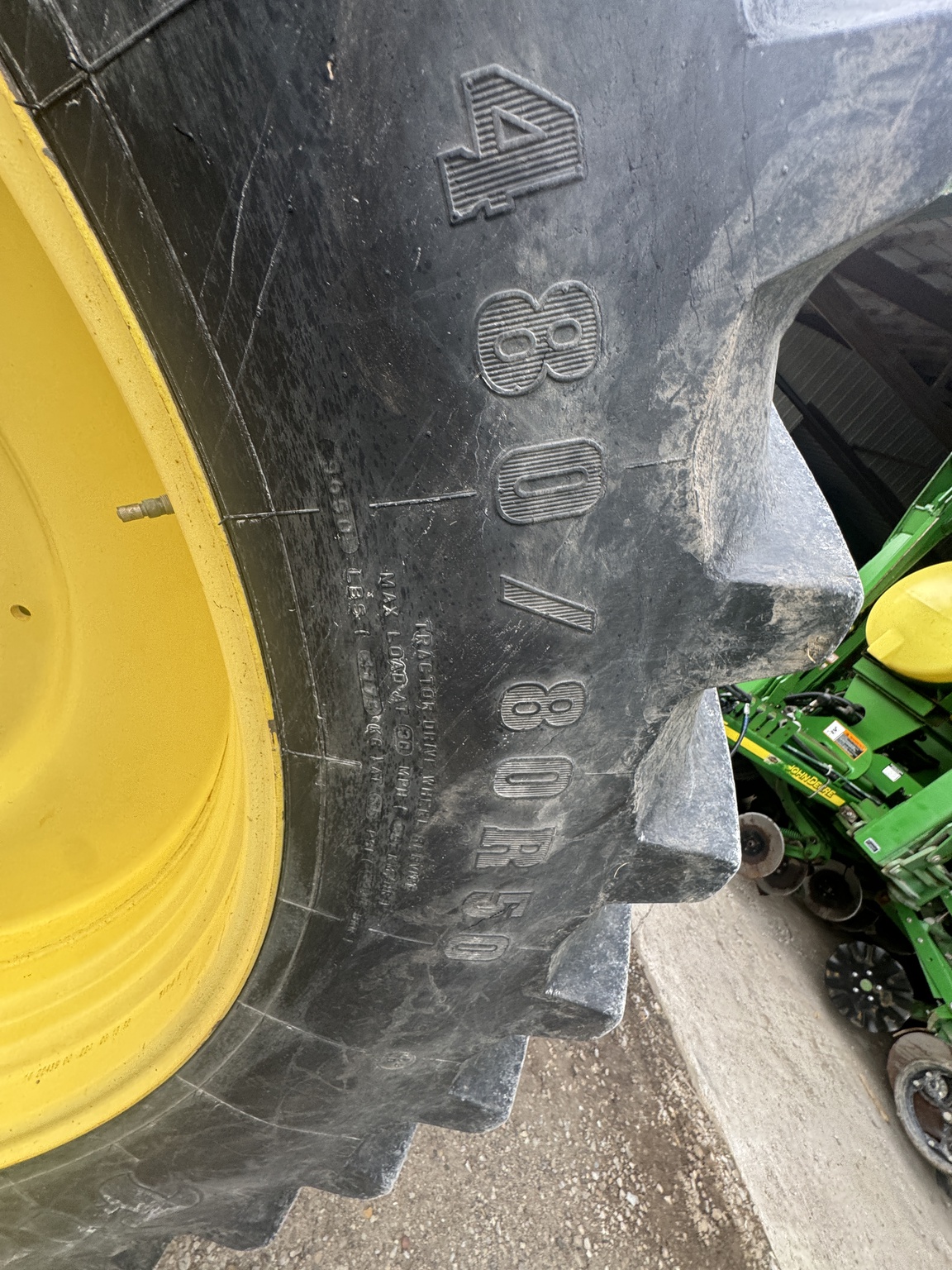 2013 John Deere 8285R Image 6