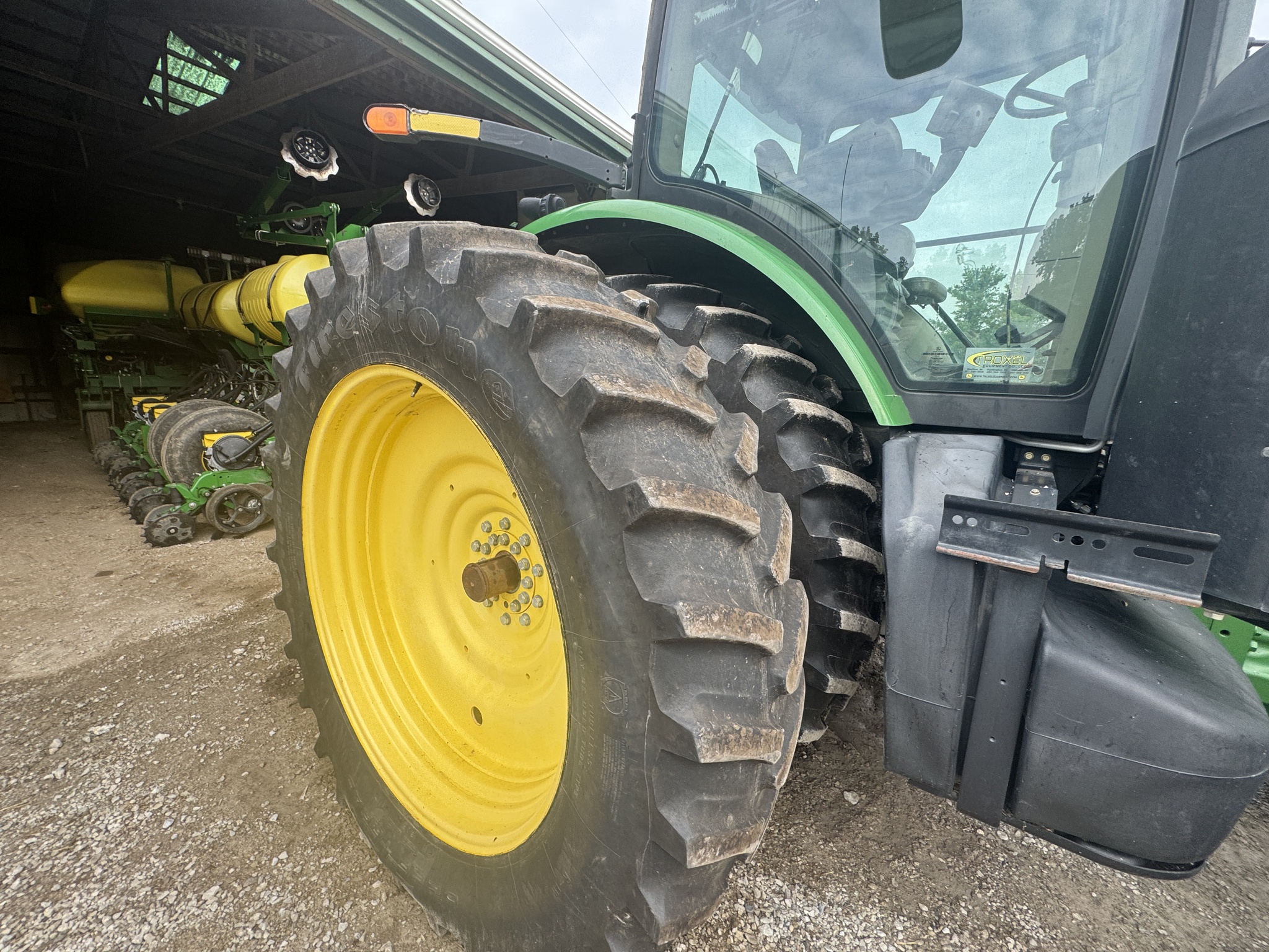 2013 John Deere 8285R Image 14