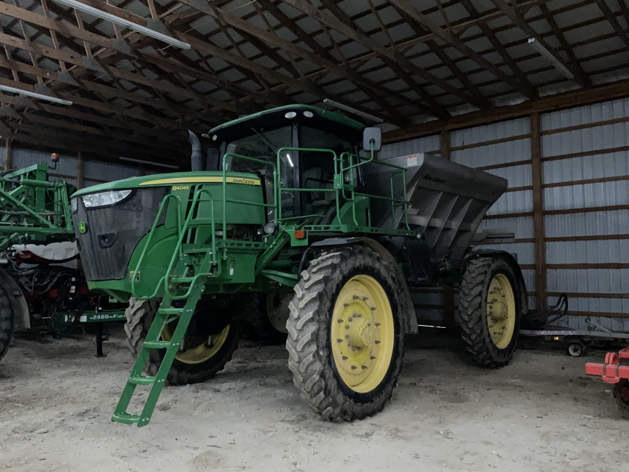 2017 John Deere R4045 Image 1
