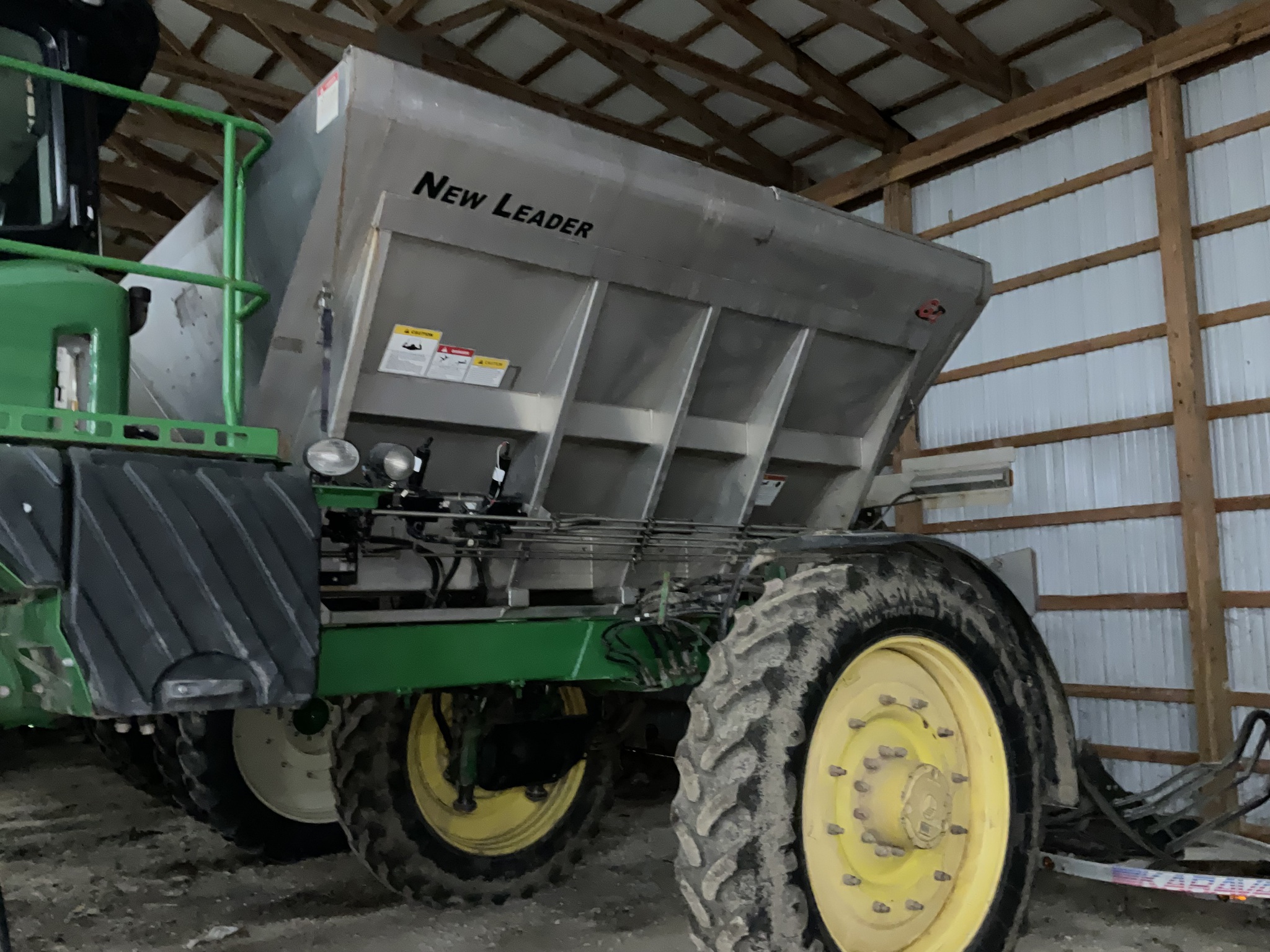 2017 John Deere R4045 Image 4