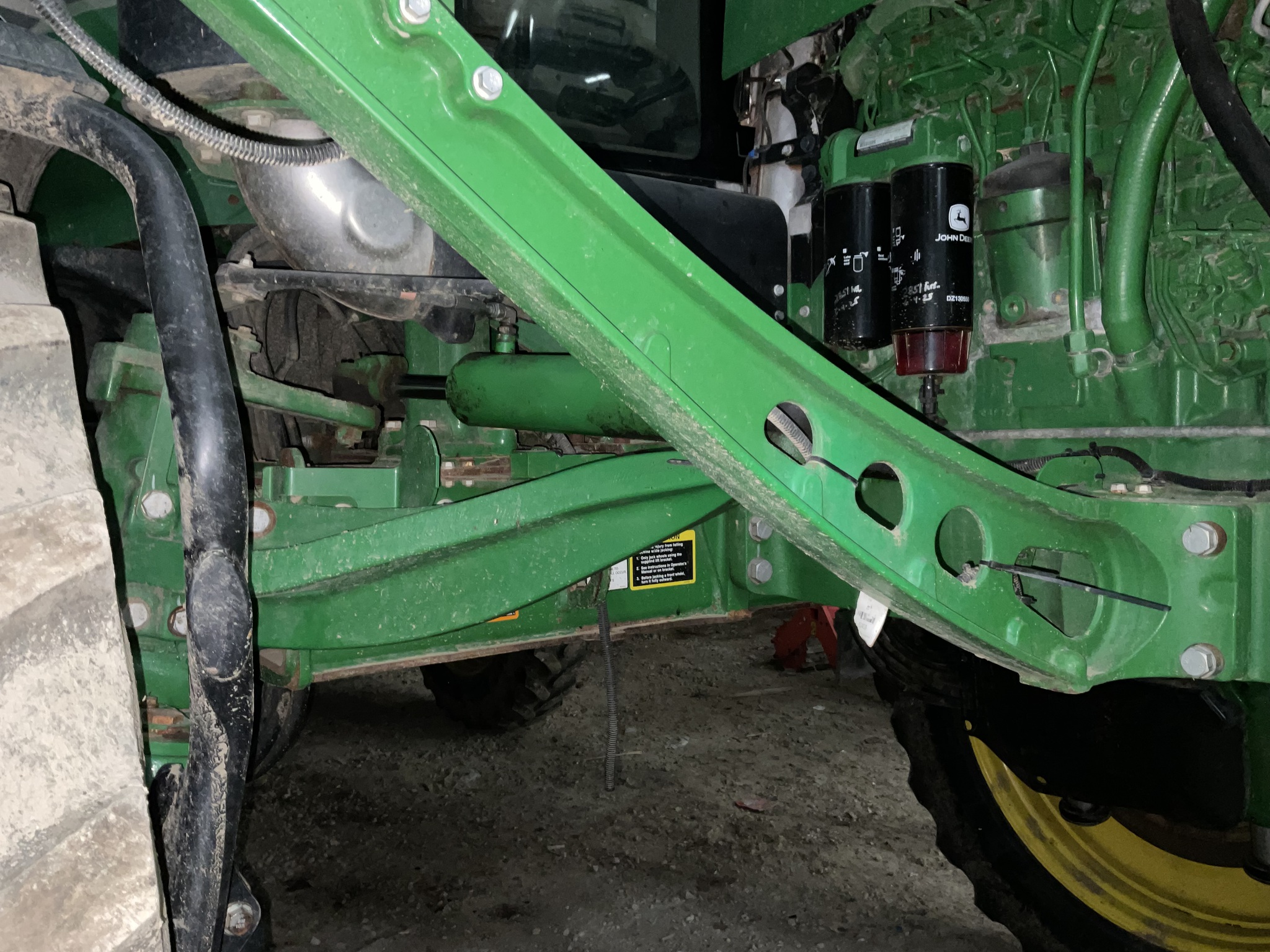 2017 John Deere R4045 Image 11