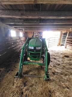 2023 John Deere 4066M Image 2
