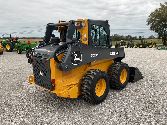 Photo of 2024 John Deere 320G