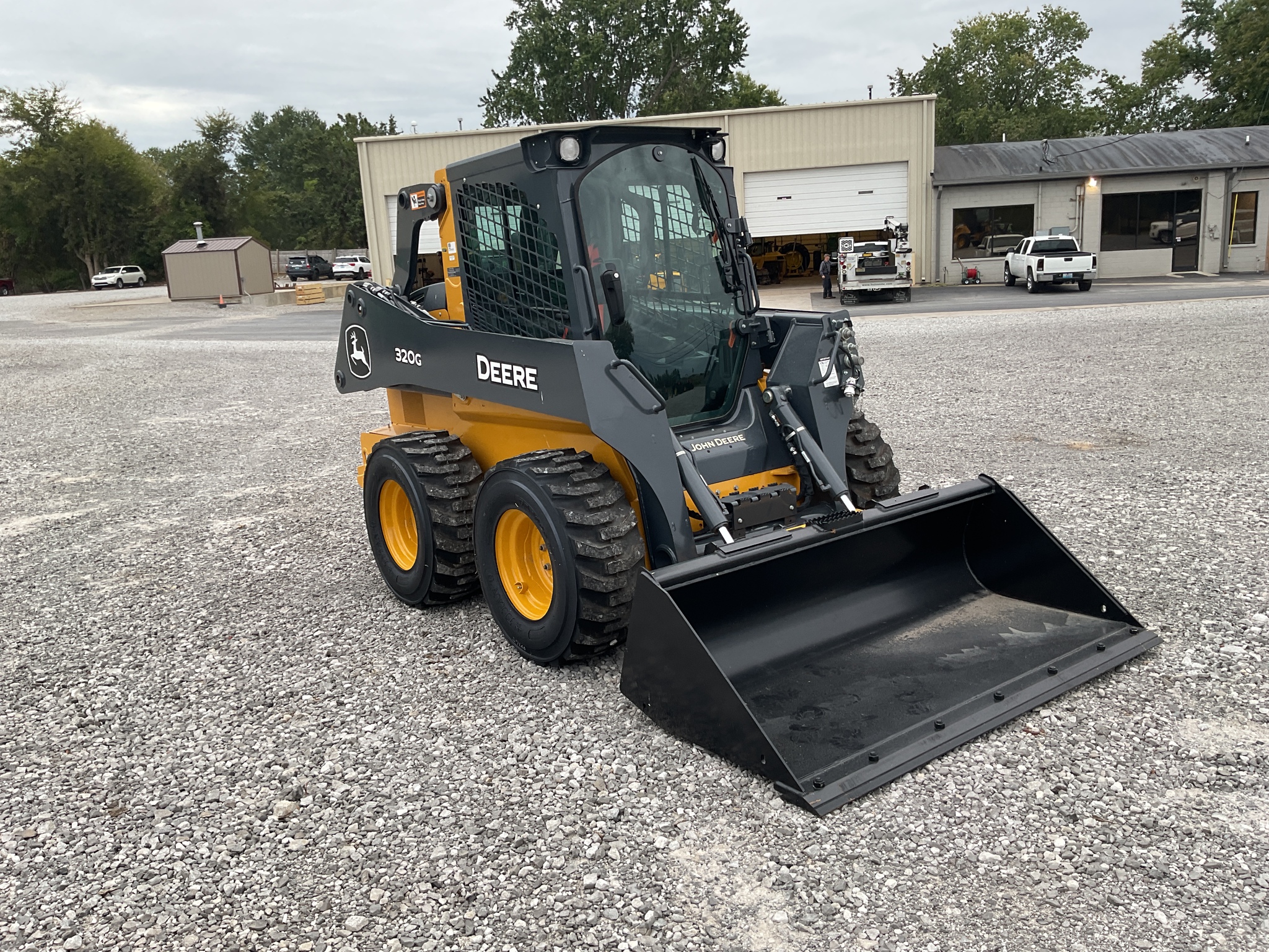 2024 John Deere 320G