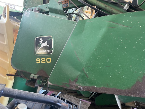 1995 John Deere 920