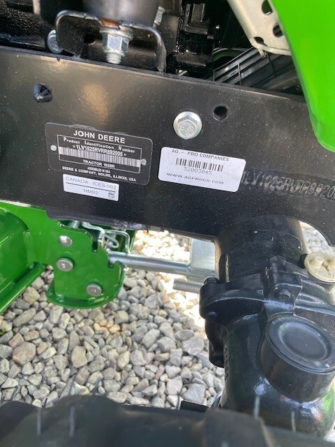 2024 John Deere 1025R Image 2