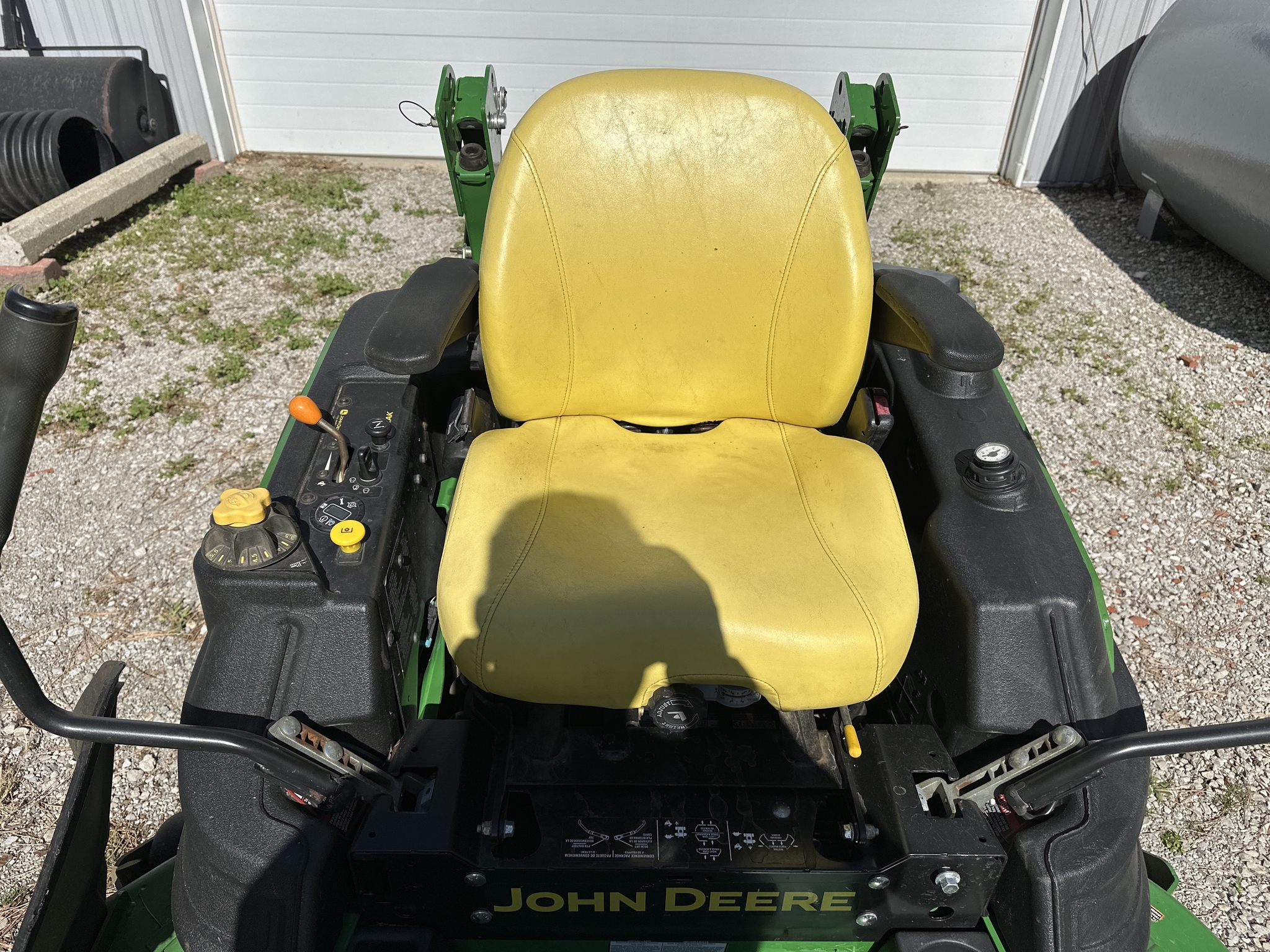 2013 John Deere Z930R Image 9