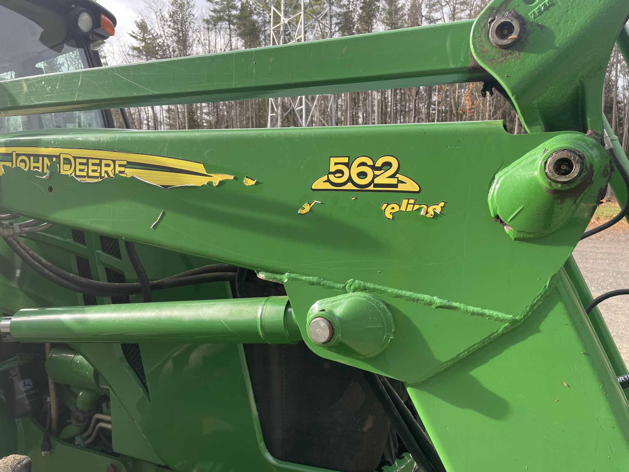 2014 John Deere 5085E Image 13