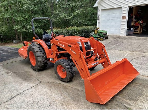 2022 Kubota L4701
