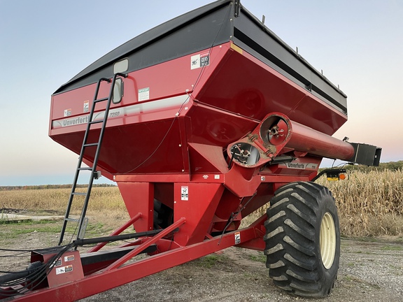 Photo of 2009 Unverferth 7250