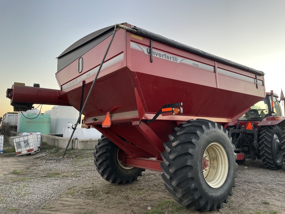 Photo of 2009 Unverferth 7250