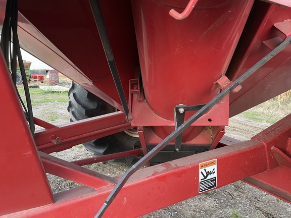 Photo of 2009 Unverferth 7250