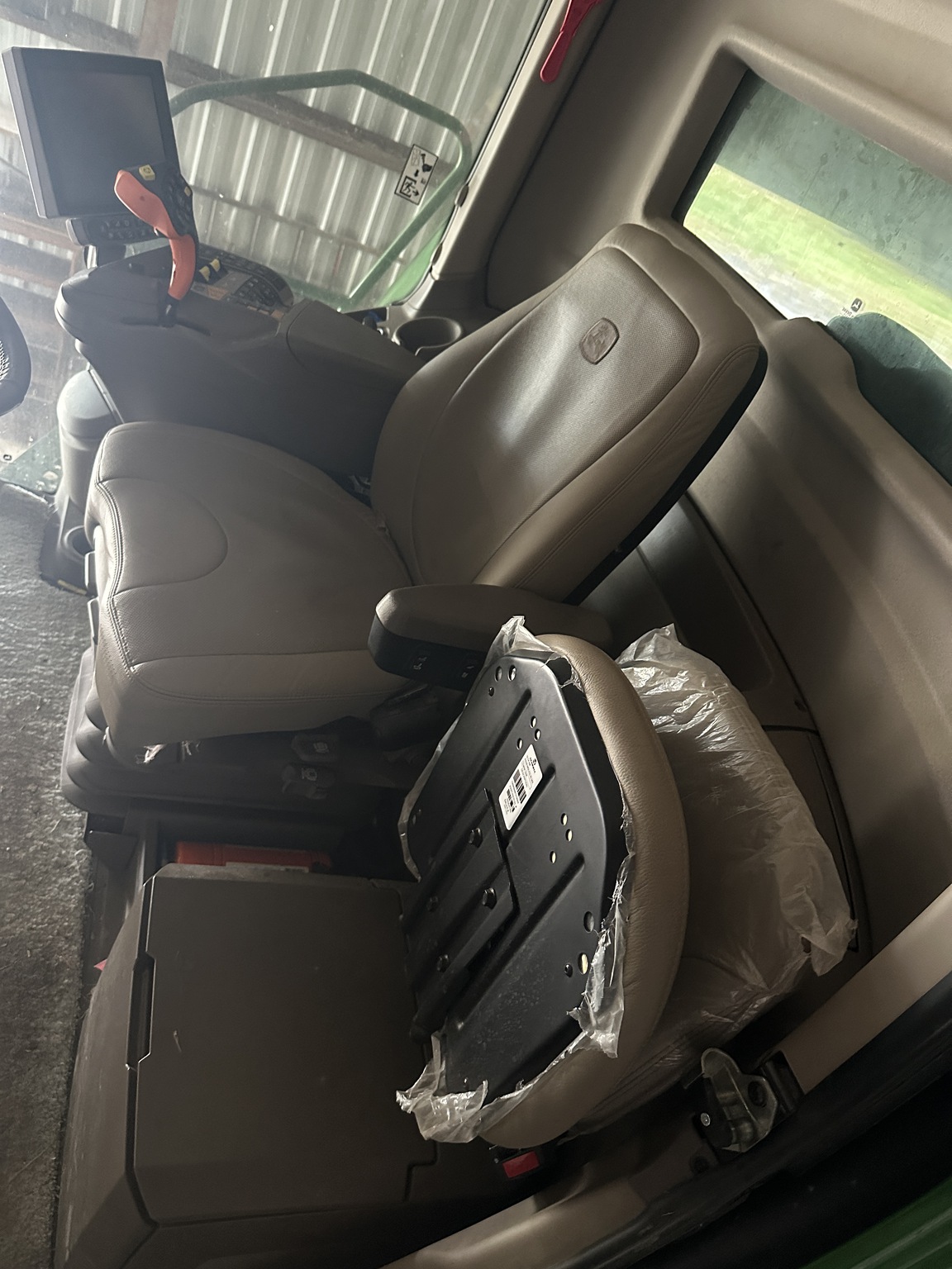 2019 John Deere S780 Image 2