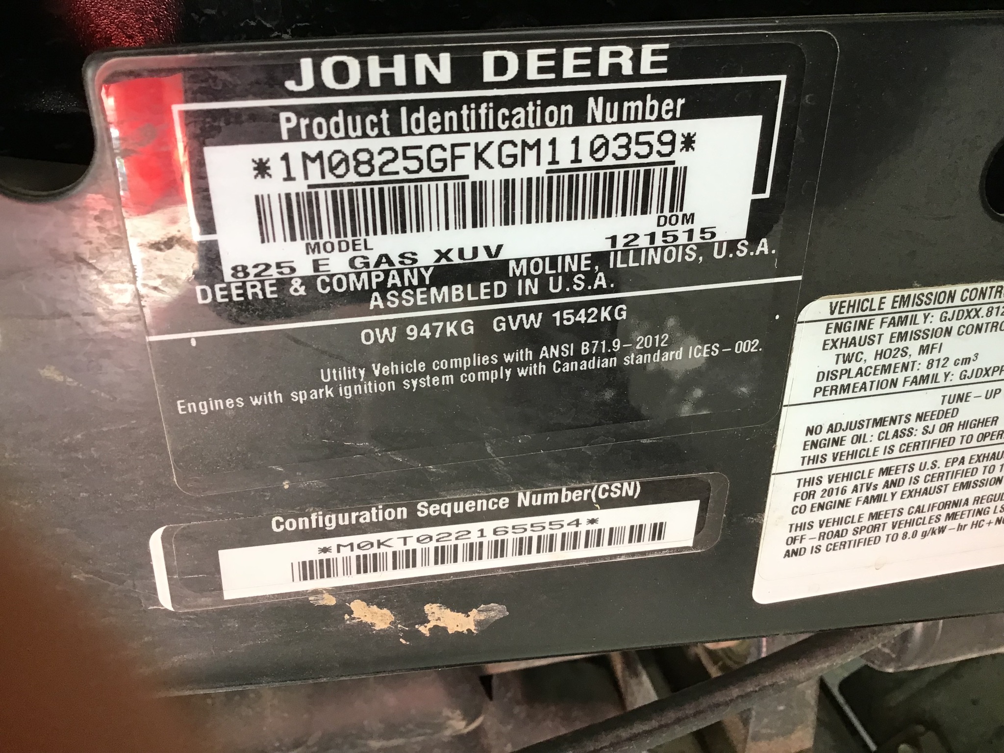 2015 John Deere XUV 825I S4 Image 10