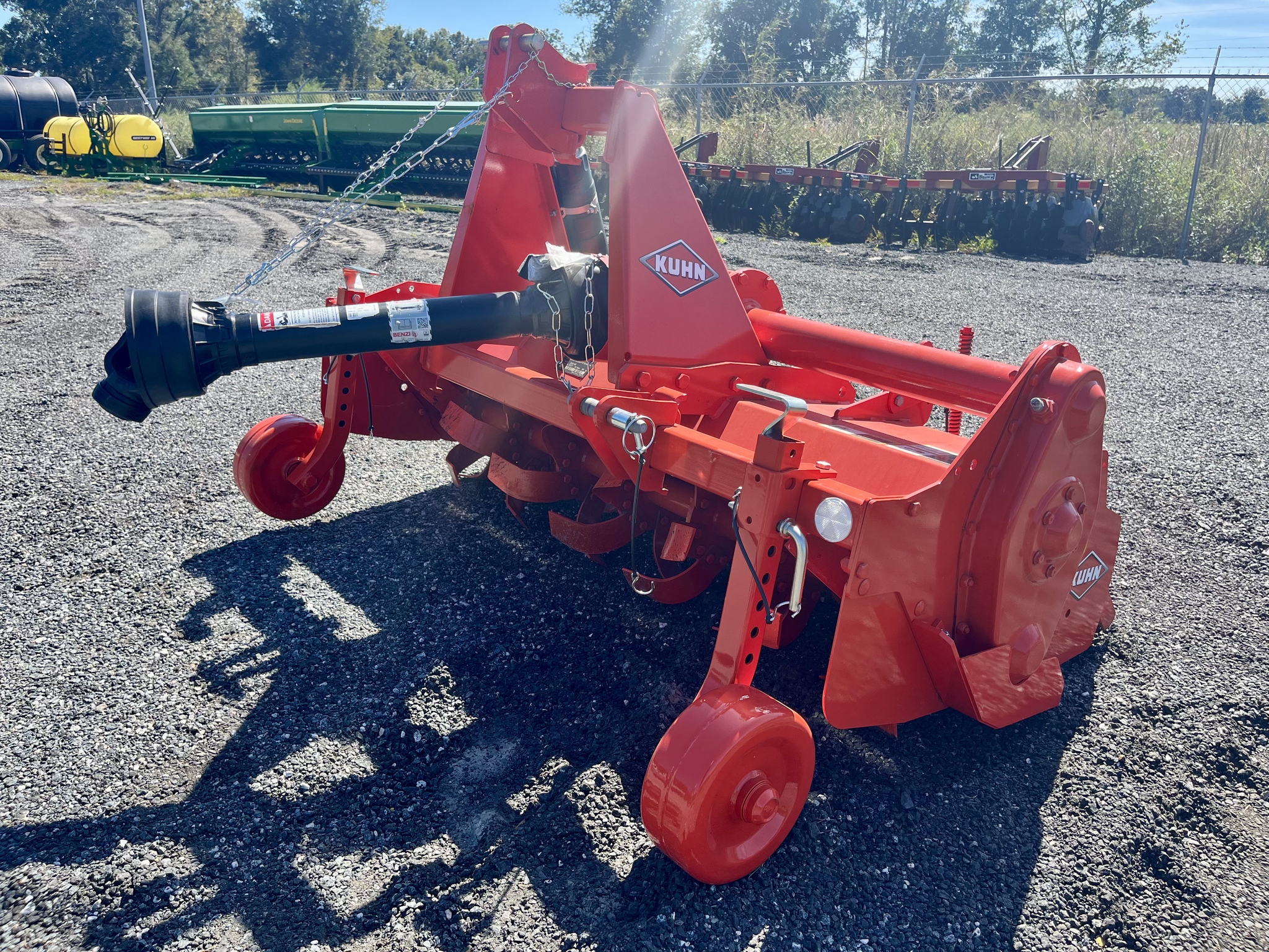 2025 Kuhn EL62-165 Image 2