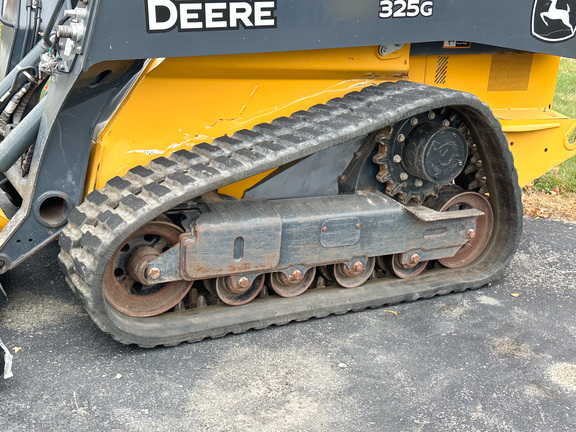 2023 John-Deere 325G