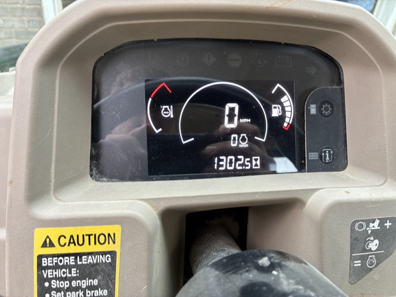 2019 John Deere XUV 835R (7th thumbnail)