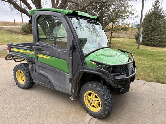 2019 John Deere XUV 835R (13th thumbnail)