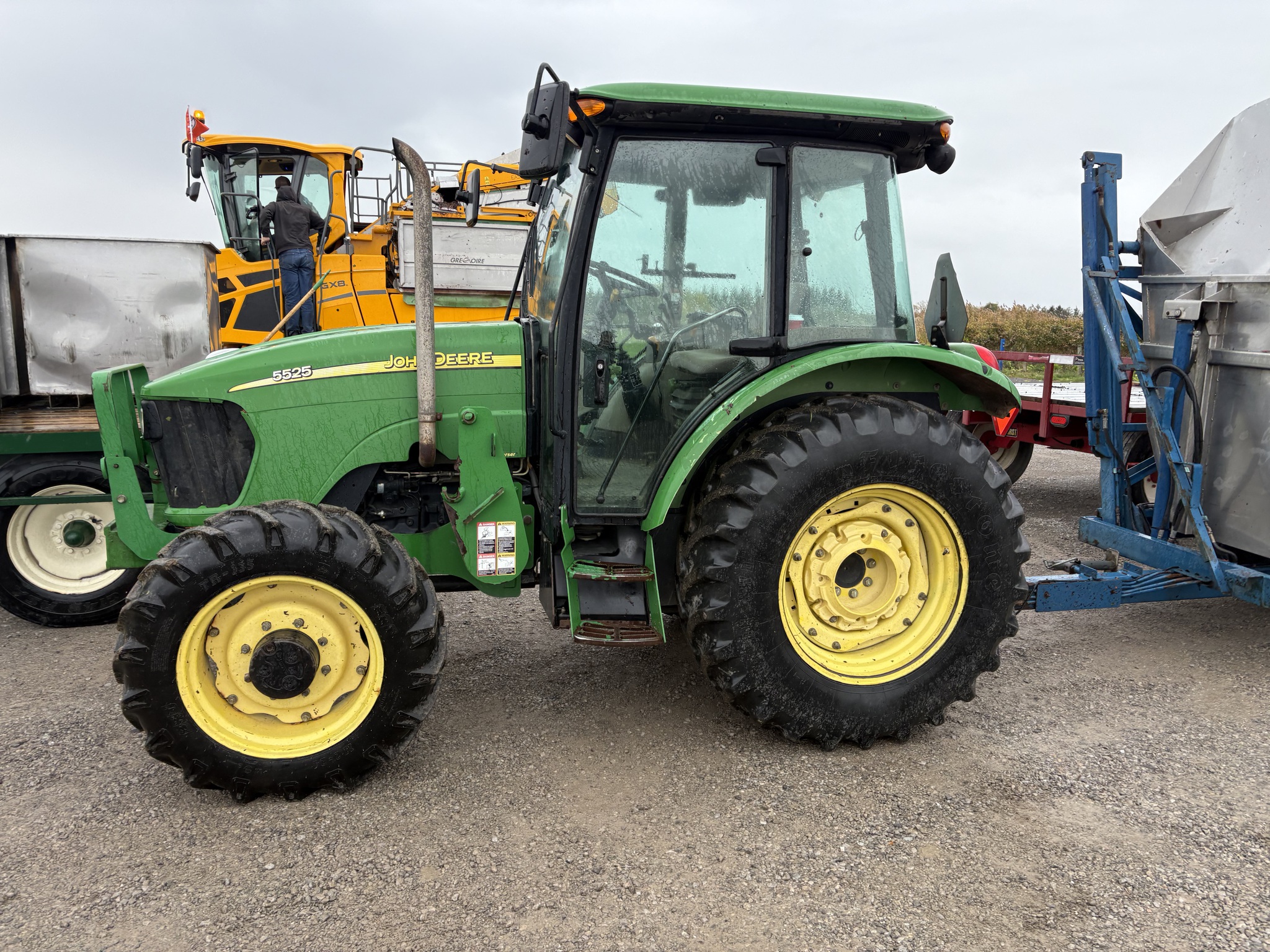 2006 John Deere 5525 Image 1