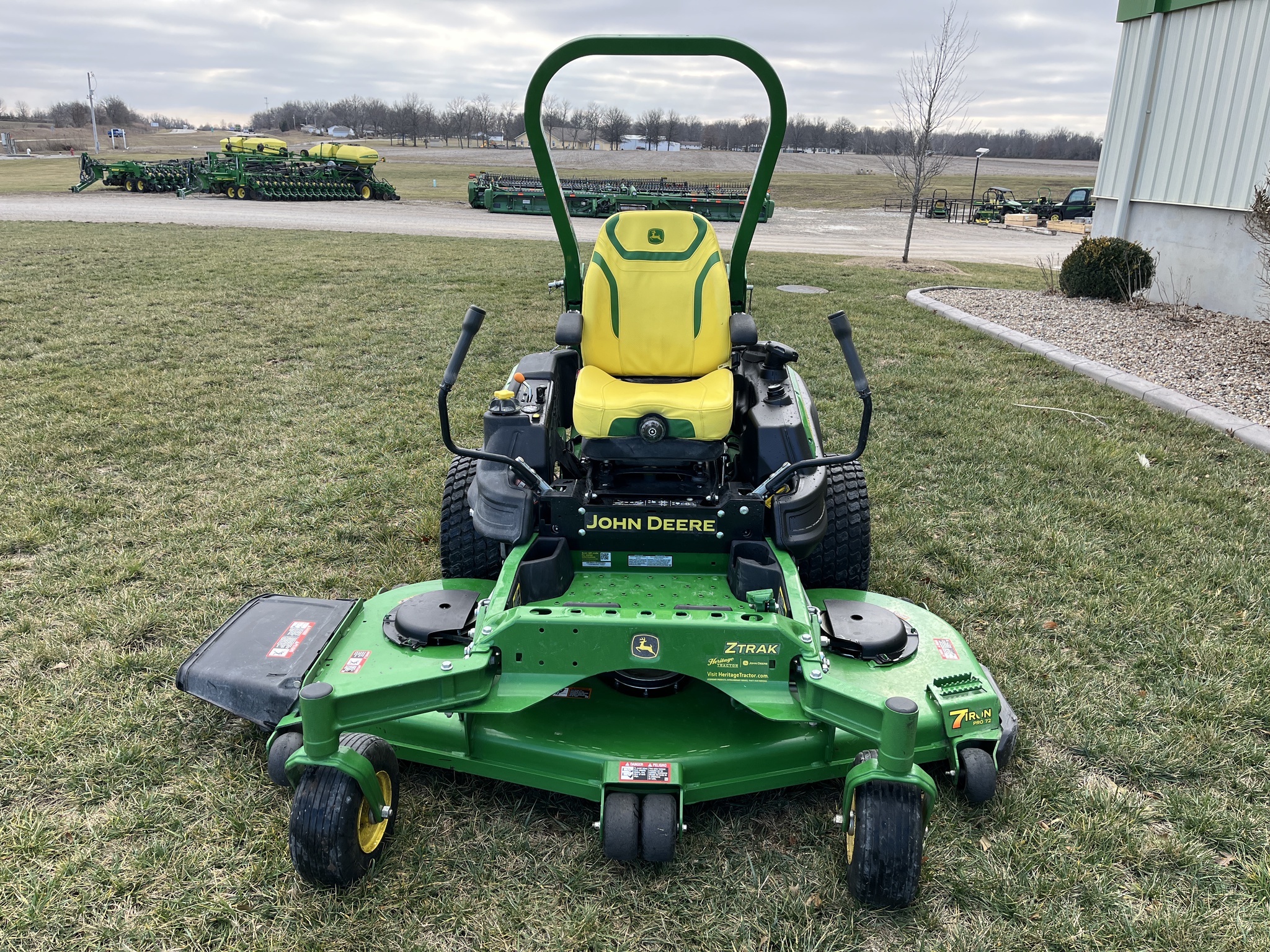  2024 John Deere Z970R at Heritage Tractor in Adrian, MO