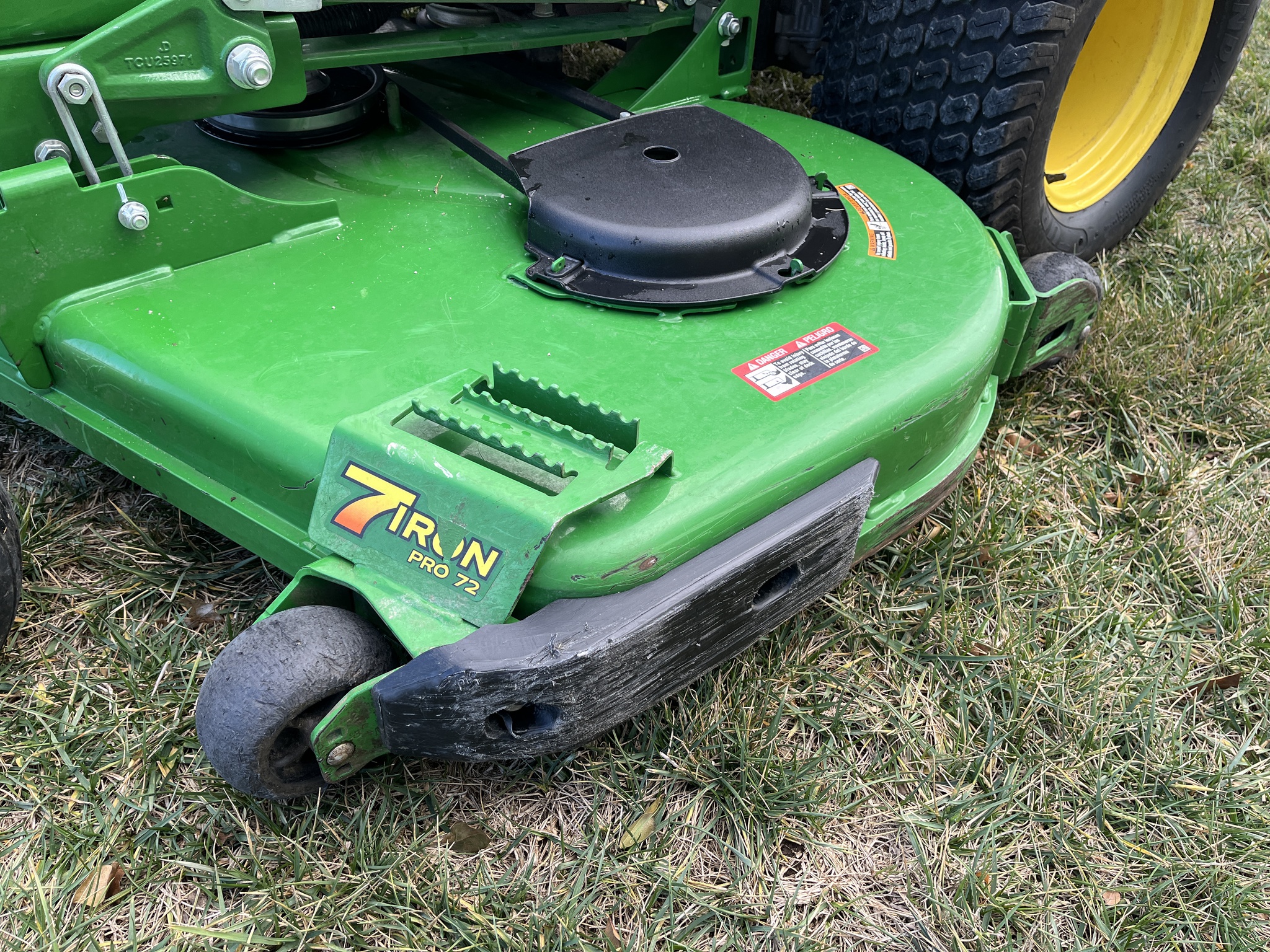  2024 John Deere Z970R at Heritage Tractor in Adrian, MO