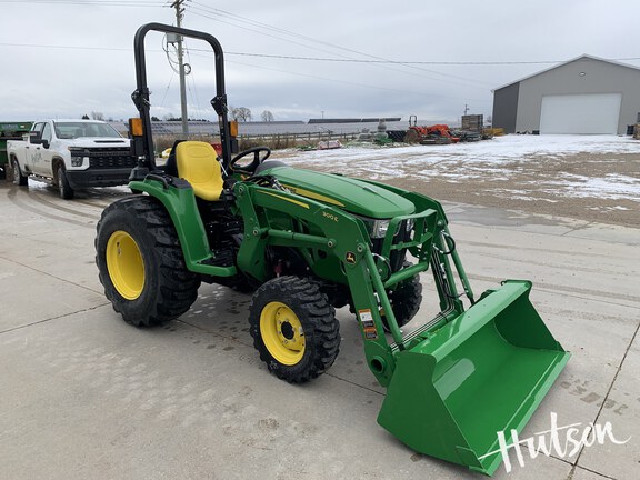 Photo of 2024 John Deere 3038E