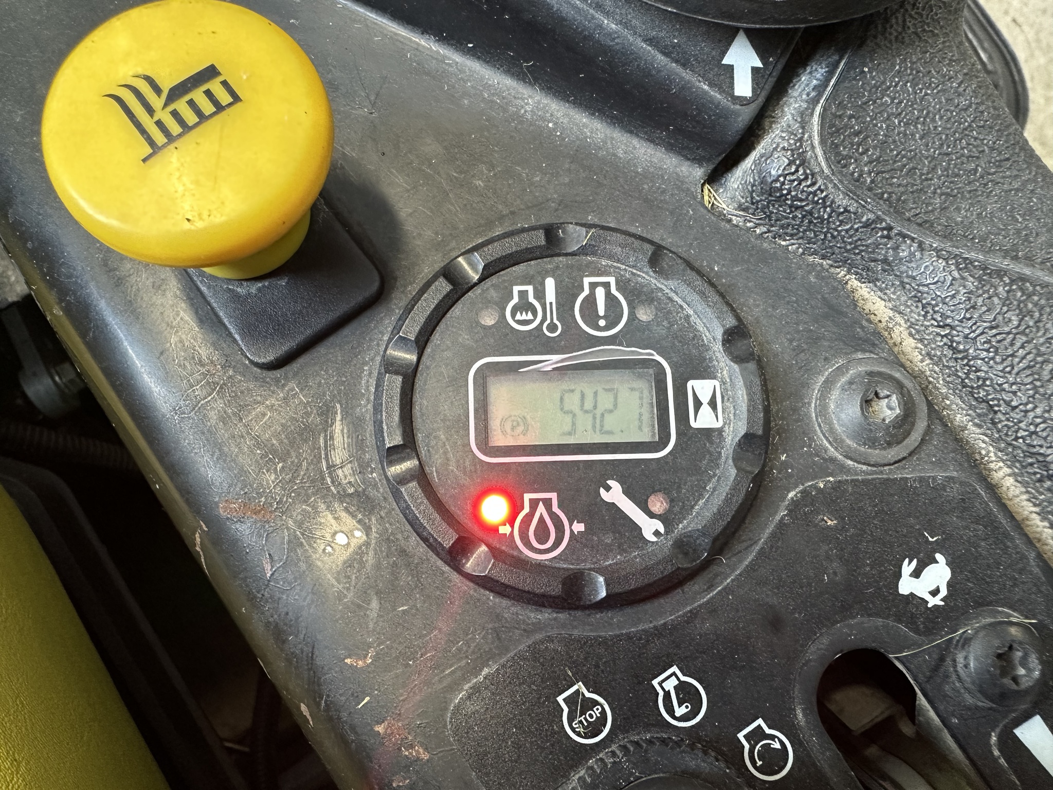 2013 John Deere Z920M Image 8