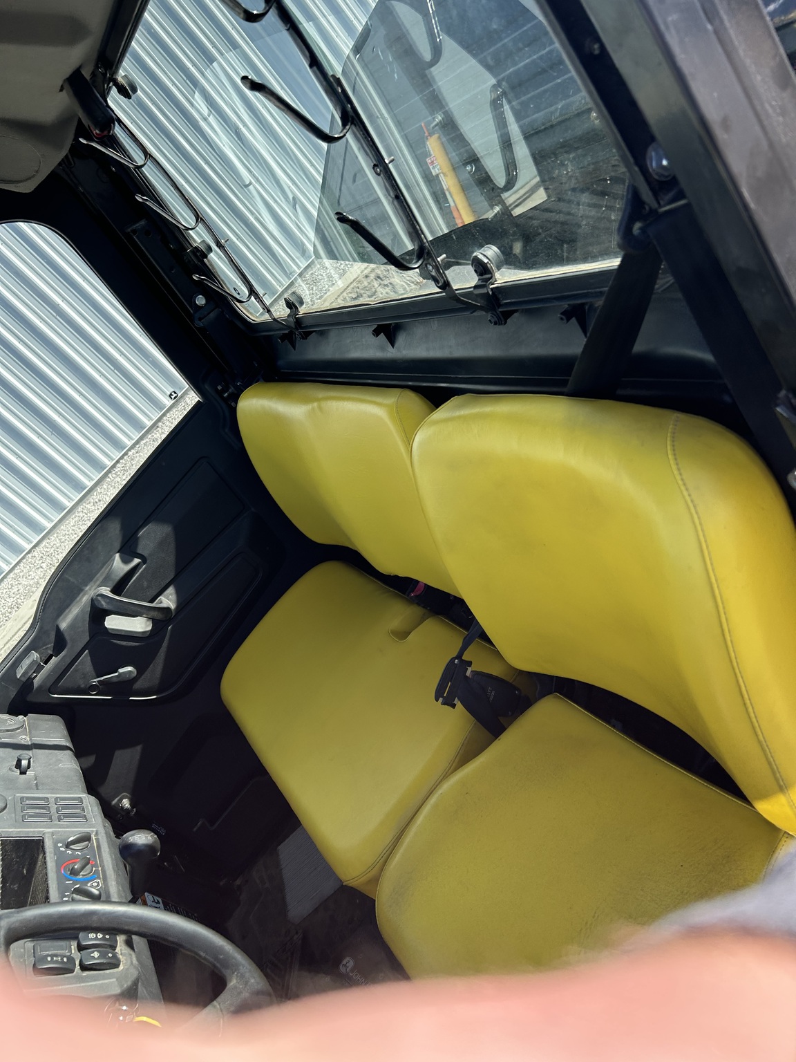  2020 John Deere XUV 835M at Heritage Tractor in Joplin, MO